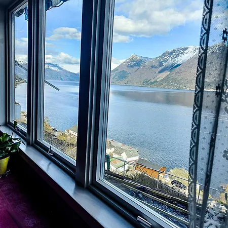 Fjord House Grimo