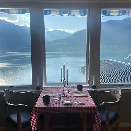 Fjord House 农家乐