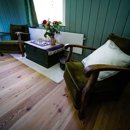 Fjord House مزرعة للإقامة *