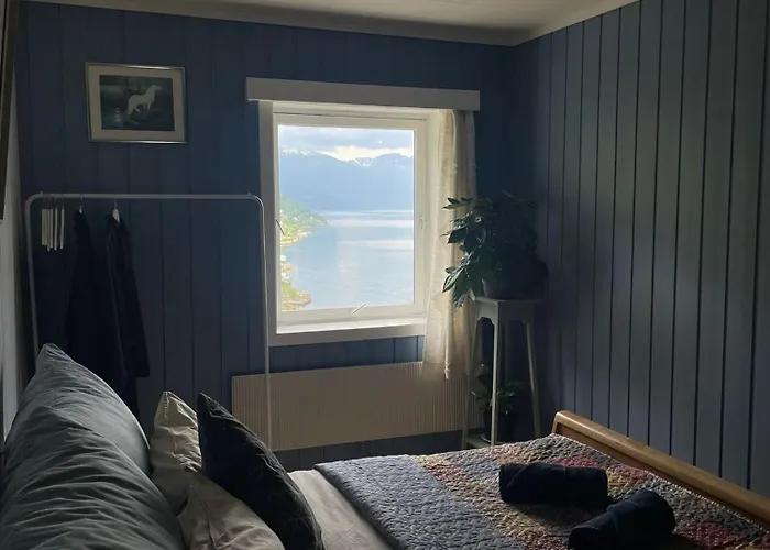 Fjord House 农家乐 *