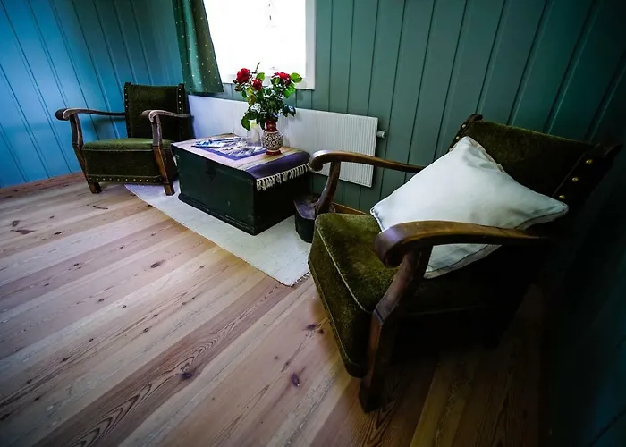 Fjord House 农家乐 *