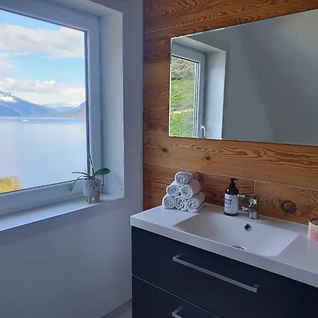Fjord House Hardanger